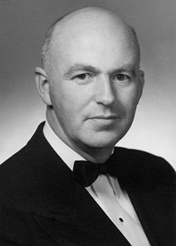 1948 Maxwell G Shaw (250 X 350)