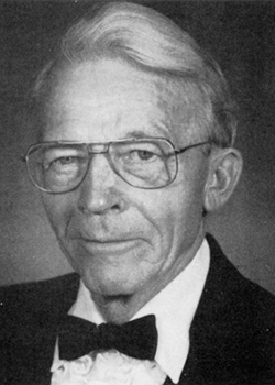 1993 Wayne L Overall (250 x 350)