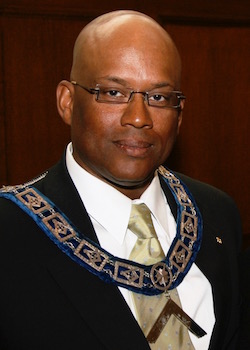 2007 Gary L Thomas 250x350