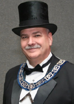 2013 Richard L Kinsey 250x350